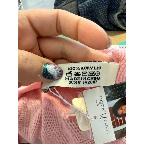 COPY - ❤️🧣BEAUTIFUL DESIGNER SCARF🧣❤️INFINITY LONG EUC GIFT TEXTURED PASTEL PINK - Picture 4 of 14